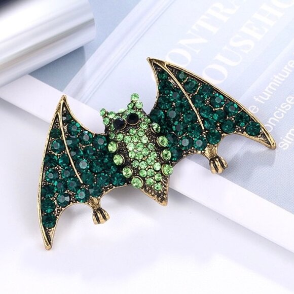 Bat Brooch Rhinestone Bat Brooch Halloween Brooch Rhinestone Bat Brooch - Picture 1 of 9